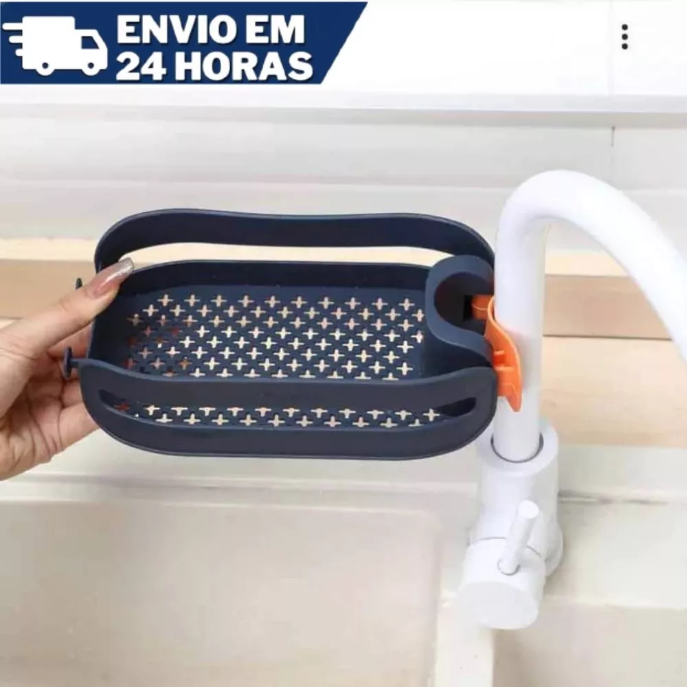 Porta Shampoo e Esponja Ajustável instalado em torneira de cozinha