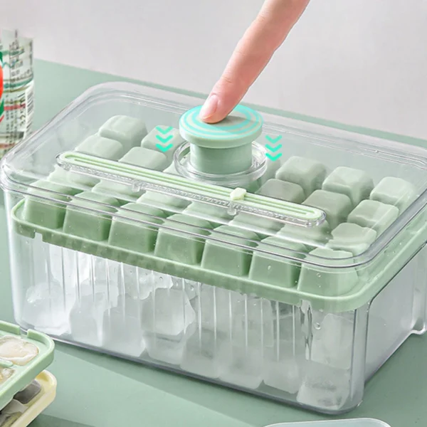 Bandeja de Gelo em Silicone com Tampa Multifunção 19x11,5cm IZECHILL PRO