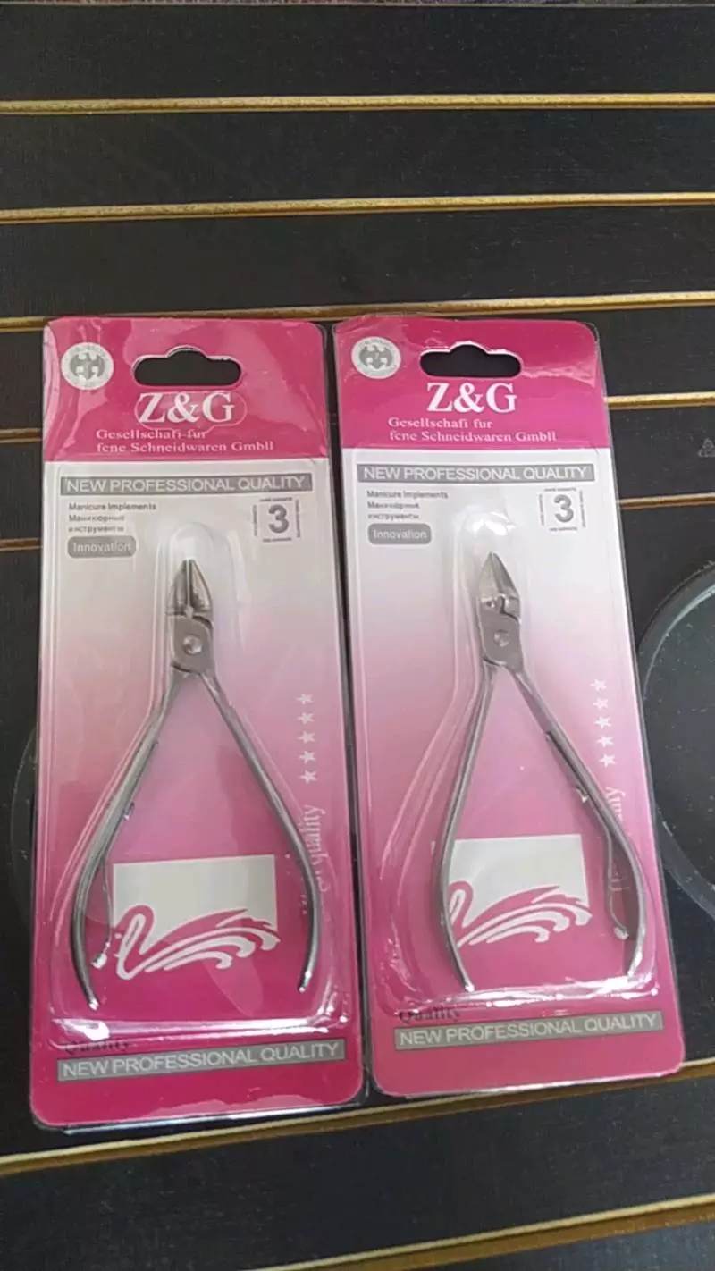 Alicate de Unhas Aço Inox Esterilizável Lâminas Afiadas IZESTEEL PRO photo review