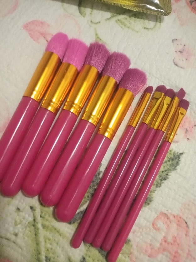 Kit 10 Pincéis Maquiagem Profissional Kabuki Esfumar Contorno IZEBEAUTY EXPERT photo review
