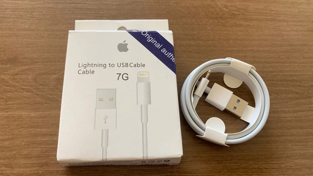 Cabo Carregador Rápido iPhone Lightning 2,4A PVC 1m/2m IZEBOOST CONNECT photo review