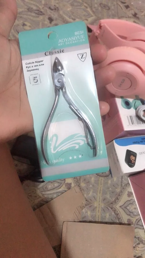 Alicate de Unhas Aço Inox Esterilizável Lâminas Afiadas IZESTEEL PRO photo review