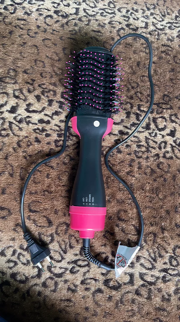 Escova Secadora Alisadora 3 em 1 Cabelos Sedosos Anti-Frizz IZEHAIR PRO photo review