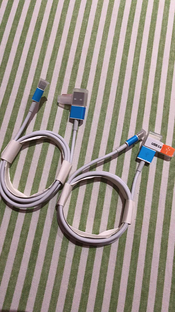 Cabo Carregador Rápido iPhone Lightning 2,4A PVC 1m/2m IZEBOOST CONNECT photo review