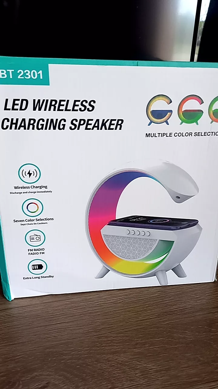 Caixa de Som Bluetooth com Luminária LED, Despertador e Carregamento Sem Fio IZEWAKE PRO photo review