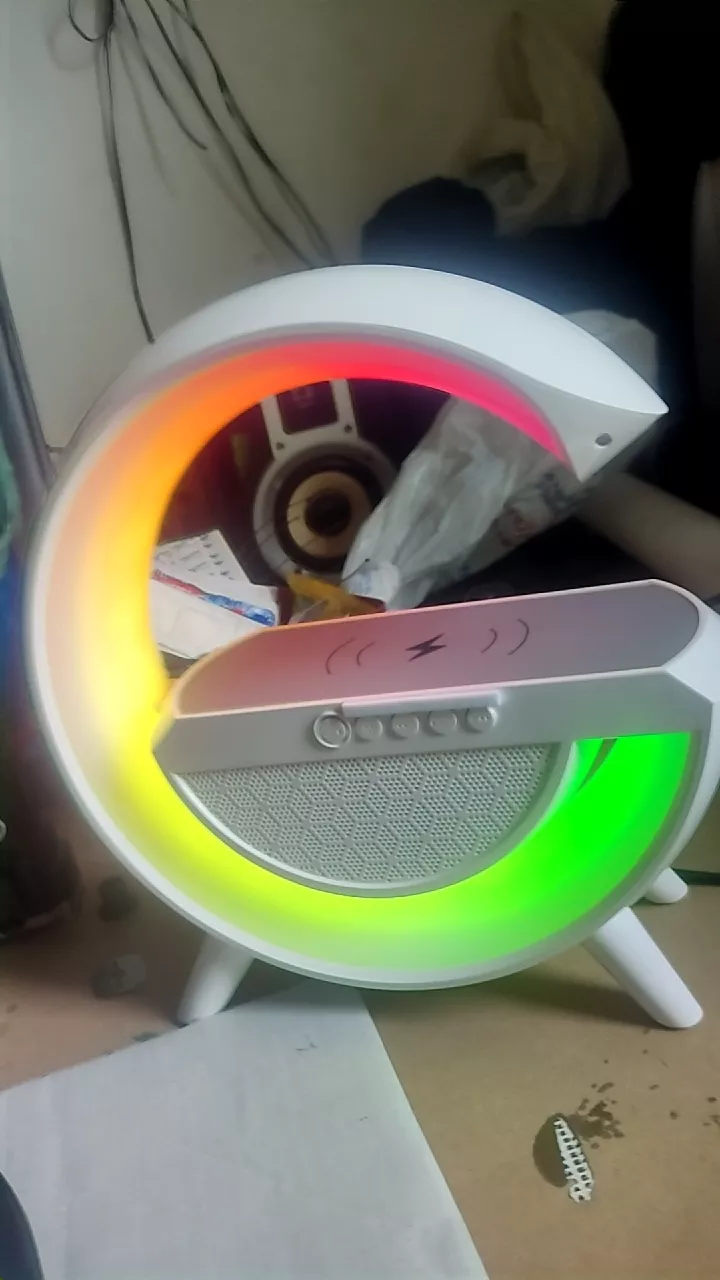 Caixa de Som Bluetooth com Luminária LED, Despertador e Carregamento Sem Fio IZEWAKE PRO photo review