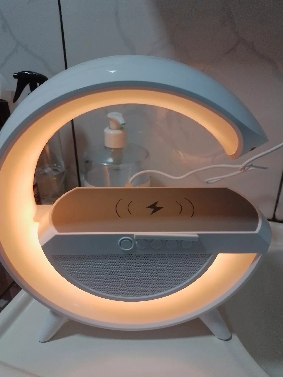 Caixa de Som Bluetooth com Luminária LED, Despertador e Carregamento Sem Fio IZEWAKE PRO photo review