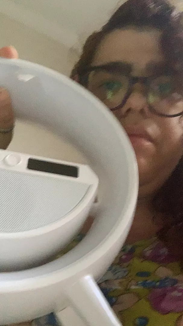 Caixa de Som Bluetooth com Luminária LED, Despertador e Carregamento Sem Fio IZEWAKE PRO photo review