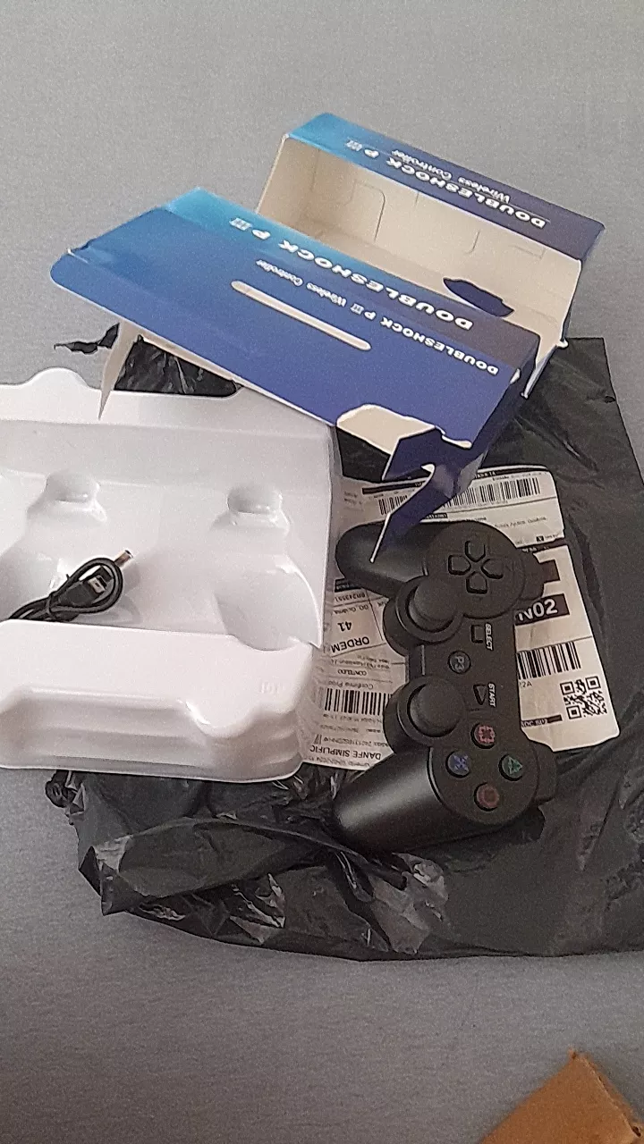Controle PS3 Sem Fio Bluetooth Dual Shock Para Playstation 3 e PC IZEPLAY PRO photo review