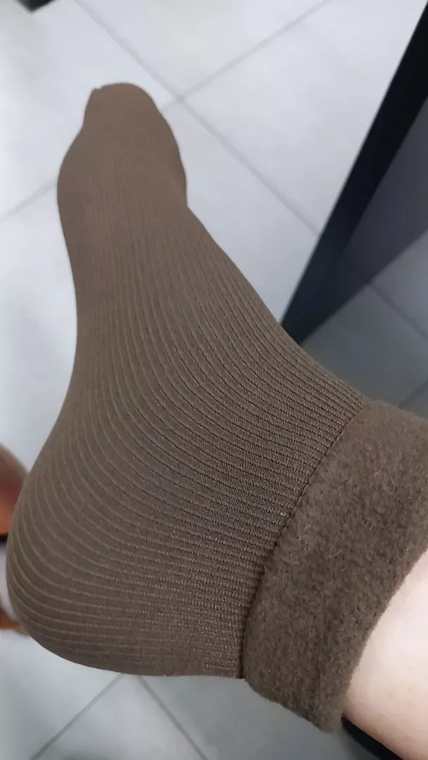 Meias Femininas Térmicas Cano Alto Fleece Preta Inverno Intenso IZEHEAT SHIELD photo review