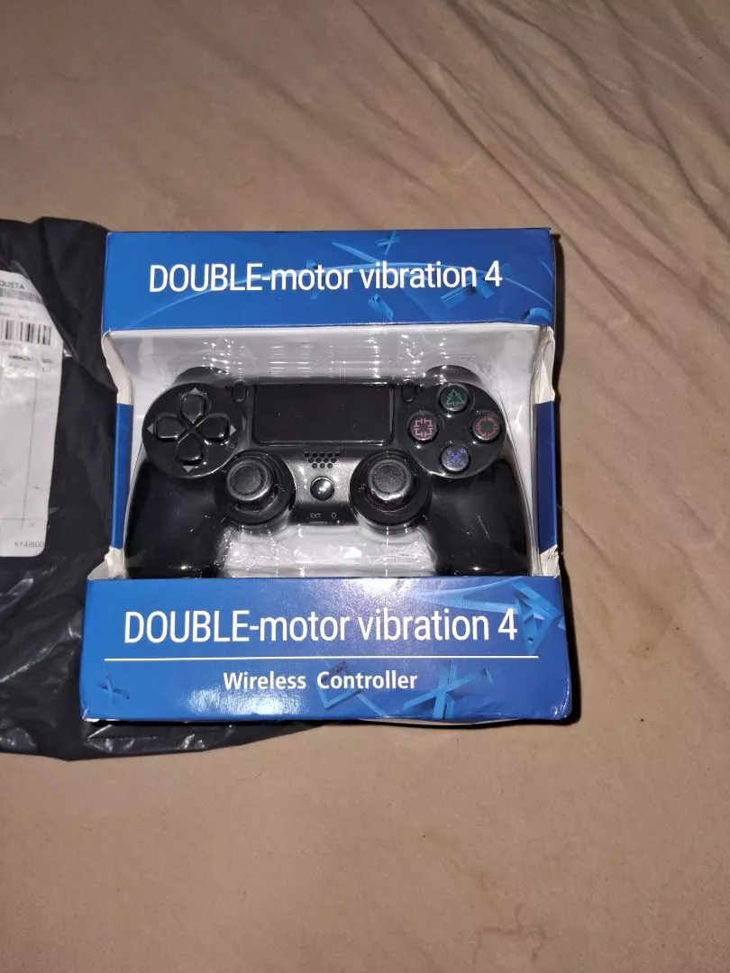 Controle Sem Fio PS4 Compatível Android PC 18 Botões Dual Shock Touchpad IZEGAMER PRO photo review