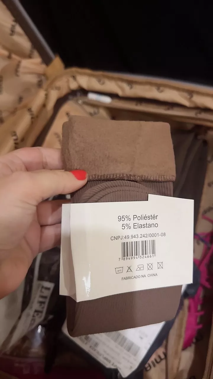 Meias Femininas Térmicas Cano Alto Fleece Preta Inverno Intenso IZEHEAT SHIELD photo review