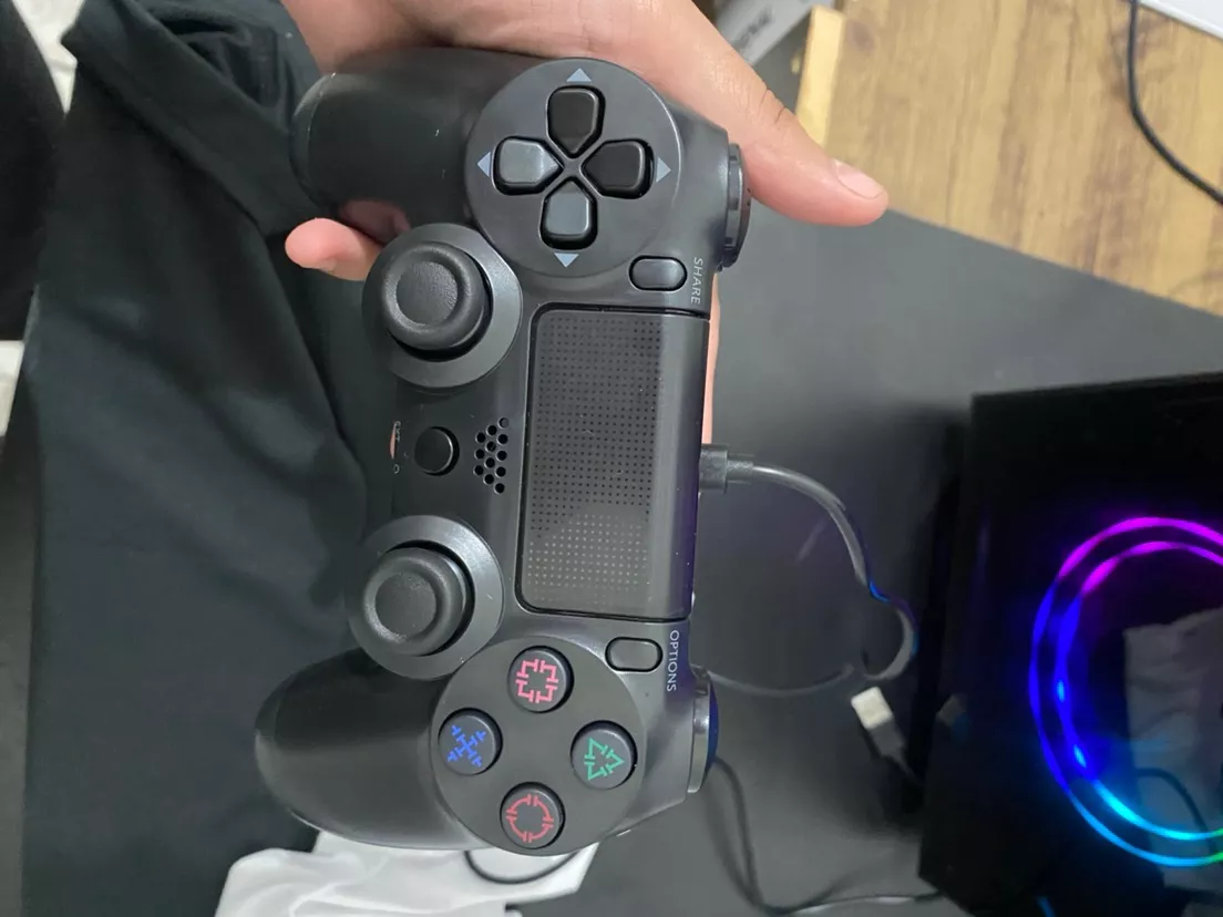 Controle Sem Fio PS4 Compatível Android PC 18 Botões Dual Shock Touchpad IZEGAMER PRO photo review