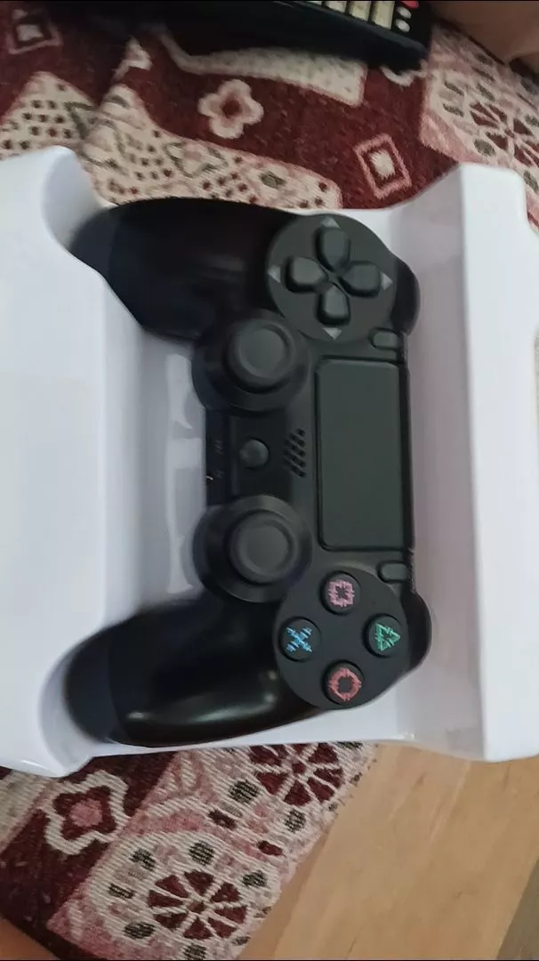 Controle Sem Fio PS4 Compatível Android PC 18 Botões Dual Shock Touchpad IZEGAMER PRO photo review