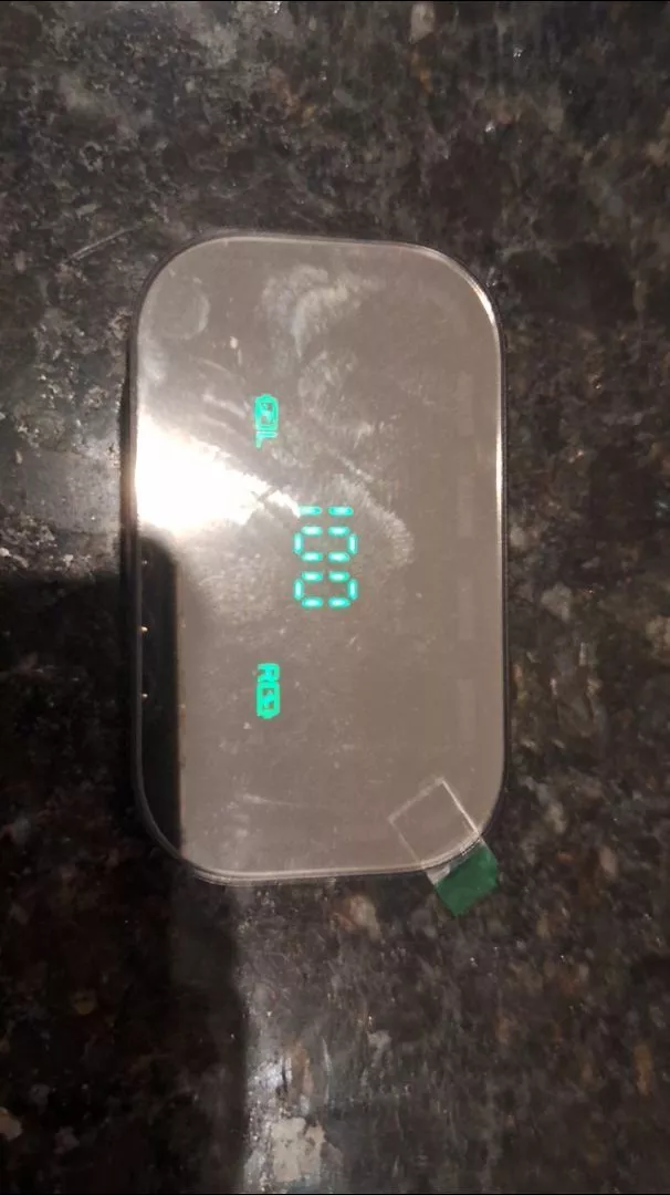 Fone de Ouvido Bluetooth 5.3 Esportivo à Prova D'Água com Cancelamento de Ruído IZEWAVE PRO photo review