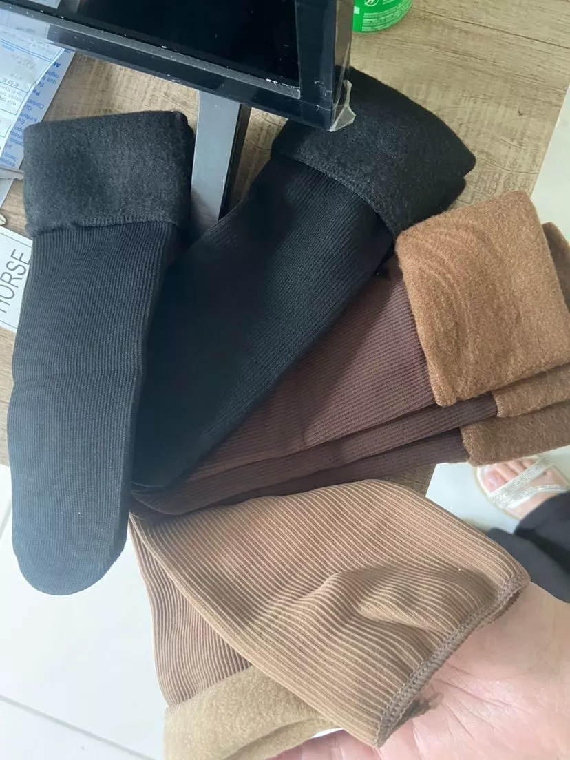 Meias Femininas Térmicas Cano Alto Fleece Preta Inverno Intenso IZEHEAT SHIELD photo review