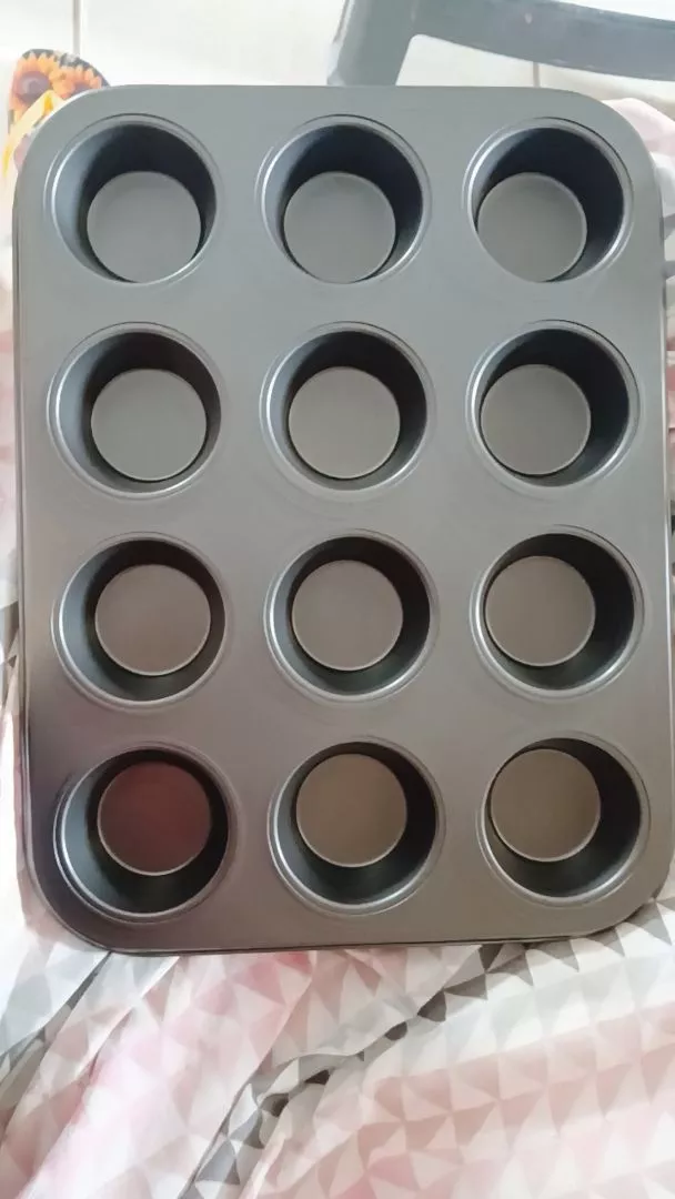 Forma para Cupcake Antiaderente 12 Cavidades Metal 300°C IZEBAKE PRO photo review