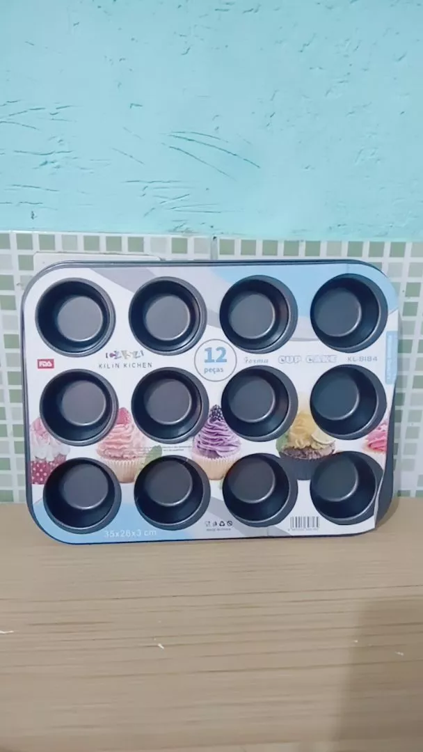 Forma para Cupcake Antiaderente 12 Cavidades Metal 300°C IZEBAKE PRO photo review