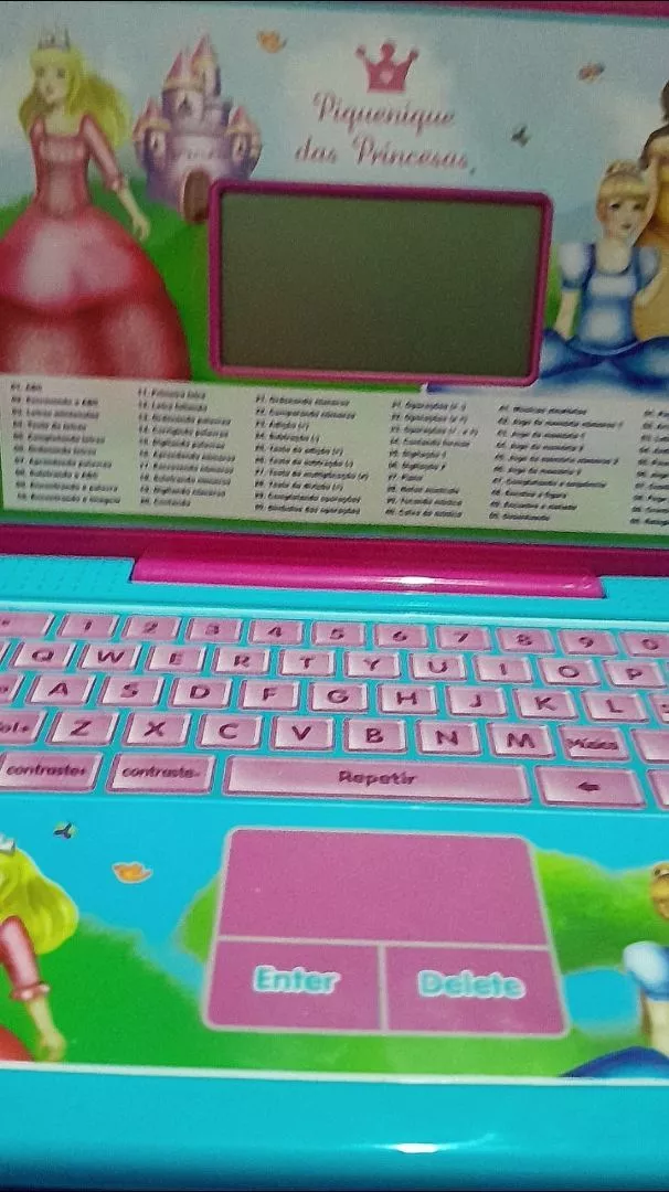 Laptop Infantil Bilíngue 60 Atividades Princesas DM Toys IZELEARN FUN photo review