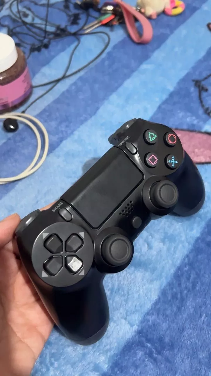 Controle Sem Fio PS4 Compatível Android PC 18 Botões Dual Shock Touchpad IZEGAMER PRO photo review