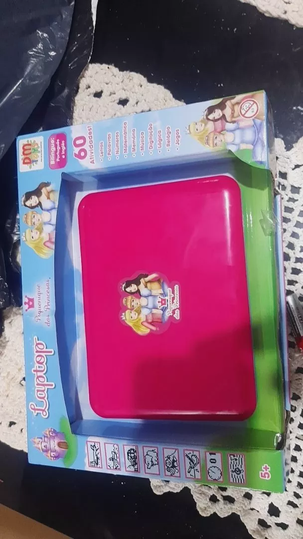 Laptop Infantil Bilíngue 60 Atividades Princesas DM Toys IZELEARN FUN photo review