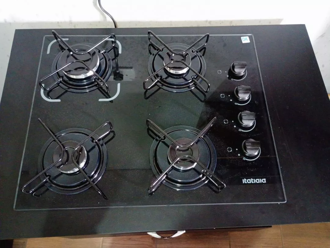 Cooktop Itatiaia Essencial 4 Bocas Vidro Temperado Acendimento Automático IZECHEF PURE photo review