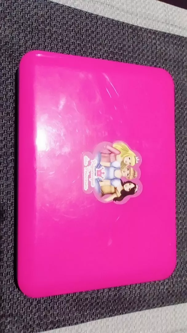 Laptop Infantil Bilíngue 60 Atividades Princesas DM Toys IZELEARN FUN photo review