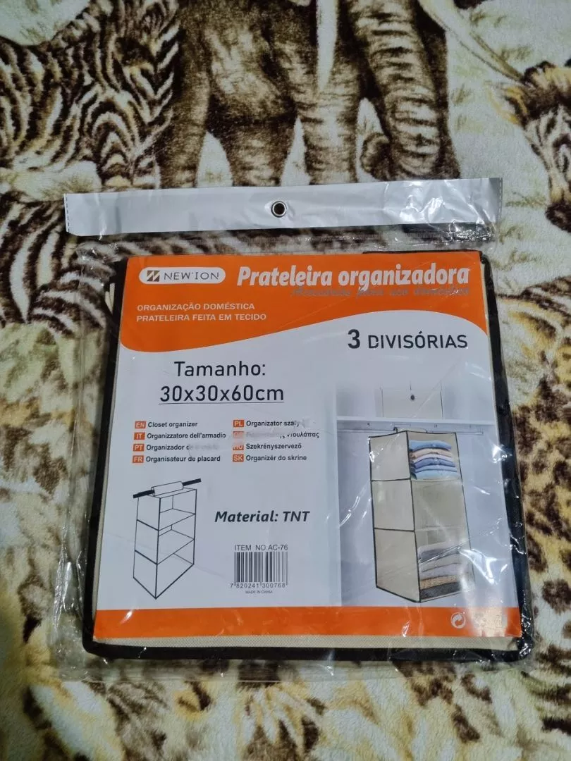 Prateleira Organizadora Suspensa 5 Nichos Multiuso Compacta Guarda-Roupa IZEORGANIZE FIT photo review