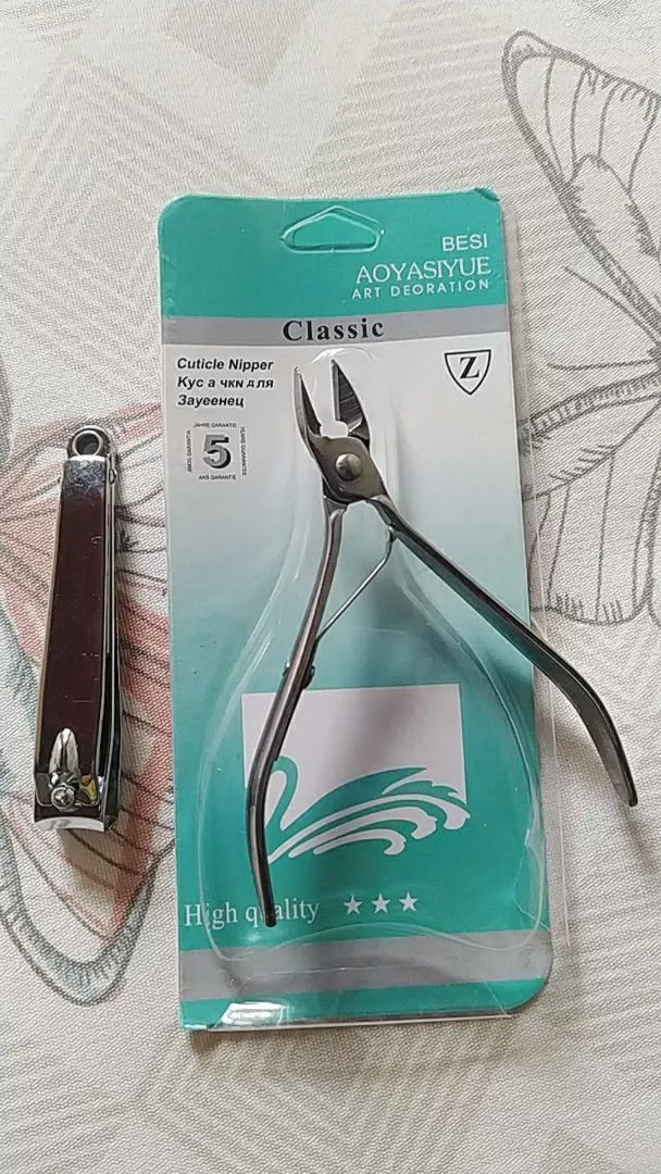 Alicate de Unhas Aço Inox Esterilizável Lâminas Afiadas IZESTEEL PRO photo review