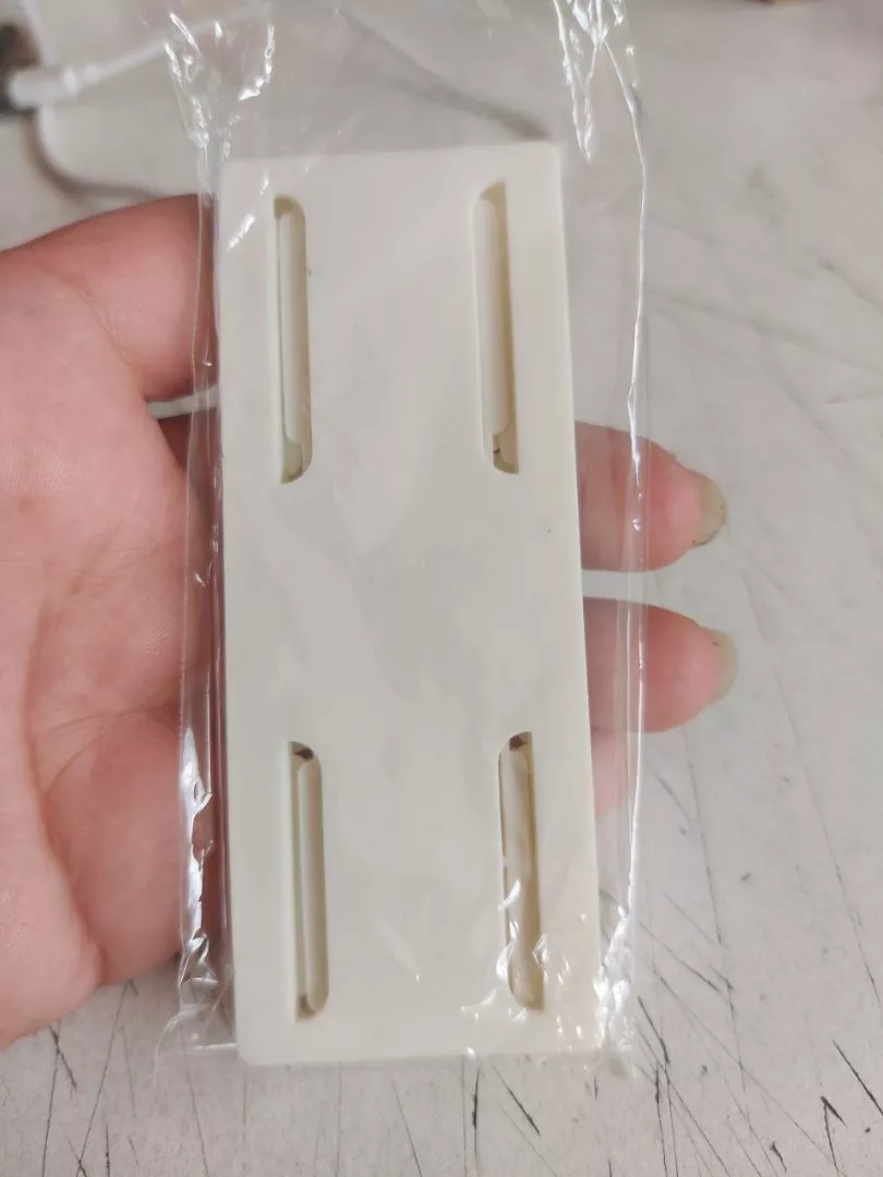 Kit 10 Suporte Adesivo Dupla Face para Roteador e Modem, Plástico Reforçado, Fácil Instalação IZEHOLD PRO photo review