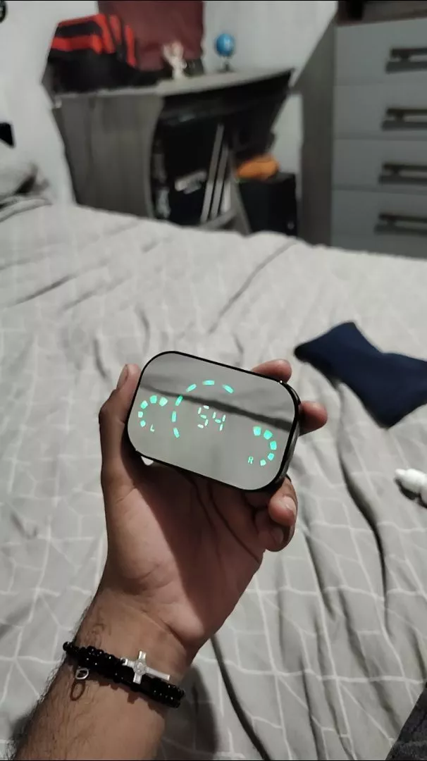 Fone de Ouvido Bluetooth 5.3 Esportivo à Prova D'Água com Cancelamento de Ruído IZEWAVE PRO photo review