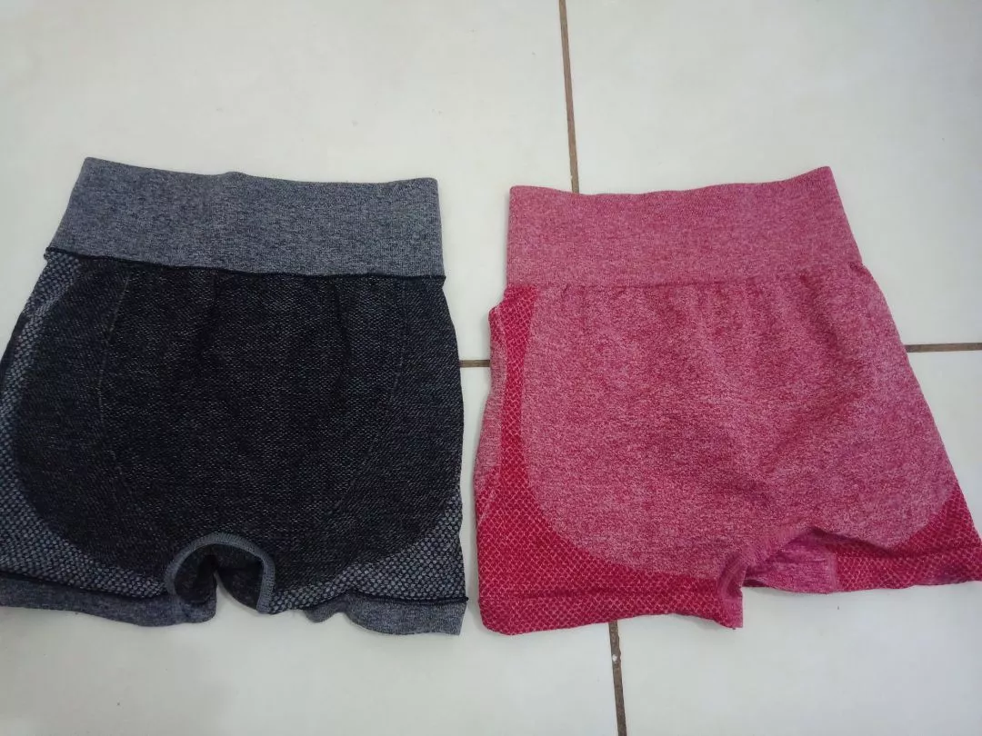 Kit 2 Shorts Femininos Academia Yoga Cintura Alta Elástica Secagem Rápida IZEFLEX FIT photo review