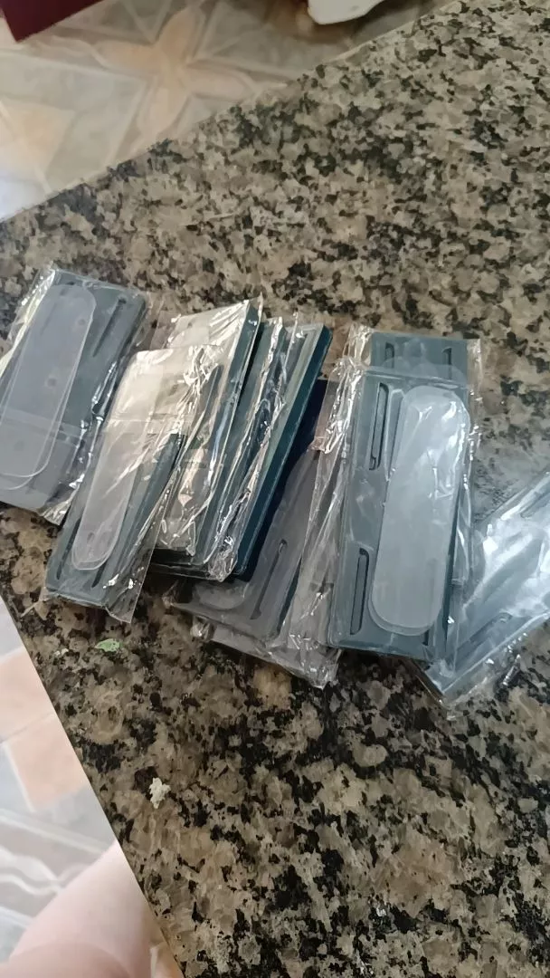 Kit 10 Suporte Adesivo Dupla Face para Roteador e Modem, Plástico Reforçado, Fácil Instalação IZEHOLD PRO photo review