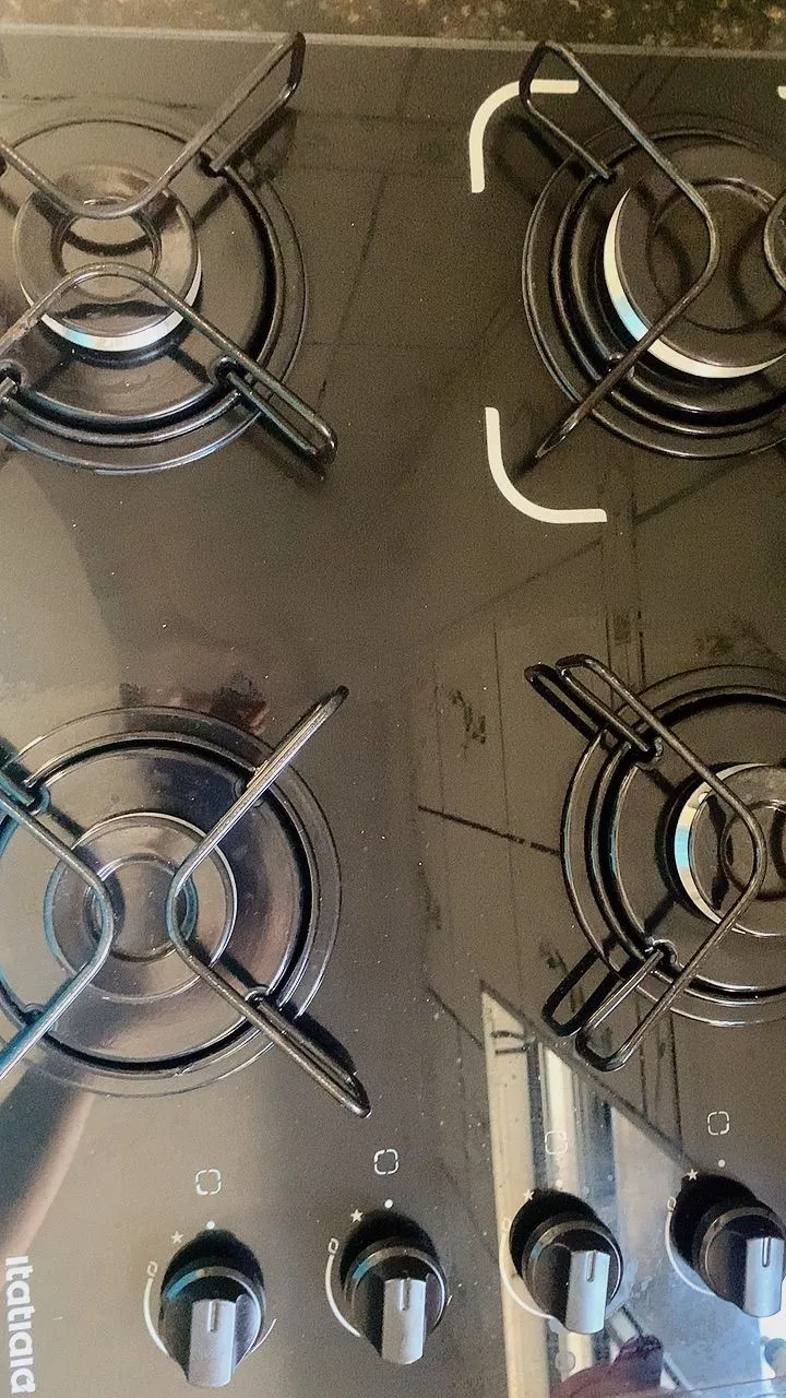 Cooktop Itatiaia Essencial 4 Bocas Vidro Temperado Acendimento Automático IZECHEF PURE photo review
