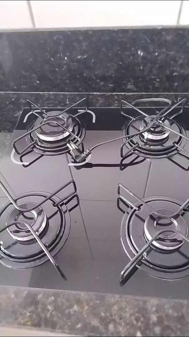 Cooktop Itatiaia Essencial 4 Bocas Vidro Temperado Acendimento Automático IZECHEF PURE photo review