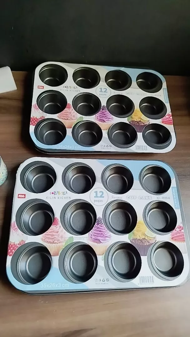 Forma para Cupcake Antiaderente 12 Cavidades Metal 300°C IZEBAKE PRO photo review