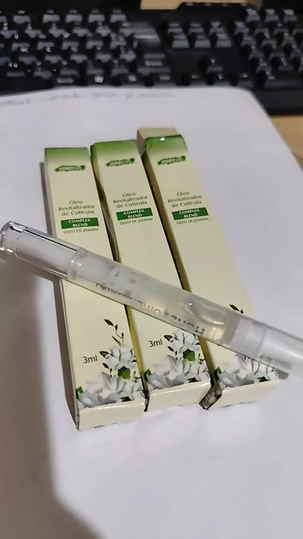 Caneta Óleo Hidratante Cutícula Flores Frutas Pincel Flexível IZECARE BLOOM photo review