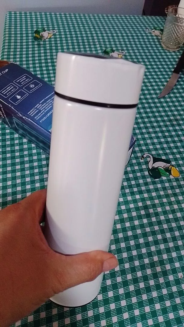 Garrafa Térmica Inteligente 500ml Aço Inox Sensor de Temperatura Digital IZEHOT SAFE photo review