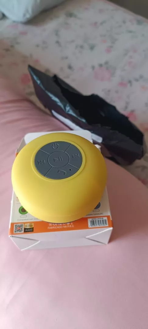 Caixa de Som Bluetooth à Prova d’Água para Banheiro, Ventosa e Microfone Integrado IZEWATER SOUND photo review