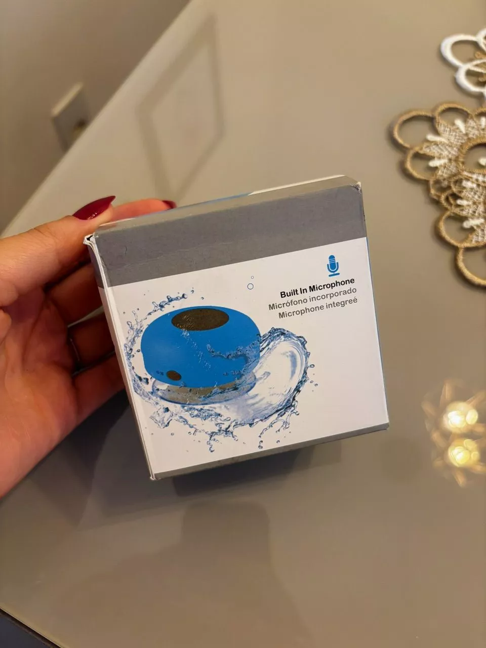 Caixa de Som Bluetooth à Prova d’Água para Banheiro, Ventosa e Microfone Integrado IZEWATER SOUND photo review