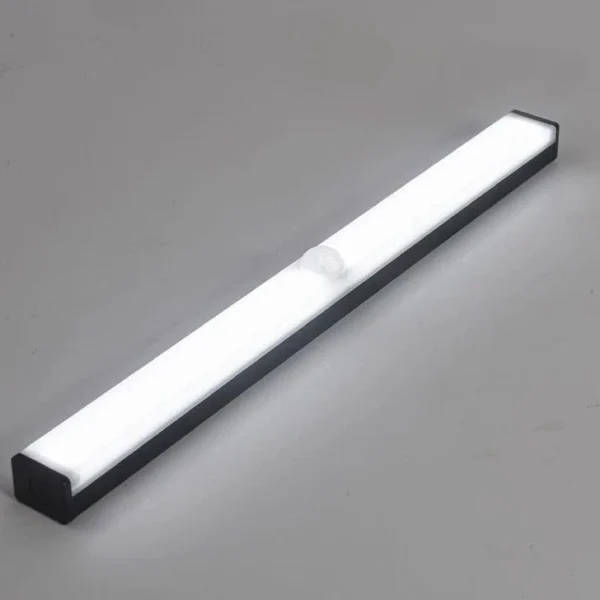 Luminária Portátil LED Sensor de Presença Econômica 24 Leds USB 500mAh IZEPOWER SENSE