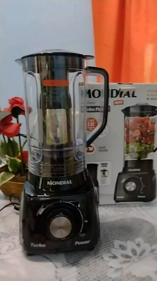 Liquidificador Mondial 500W 3 Velocidades 2,2L Faca Inox IZEBLEND MAX photo review