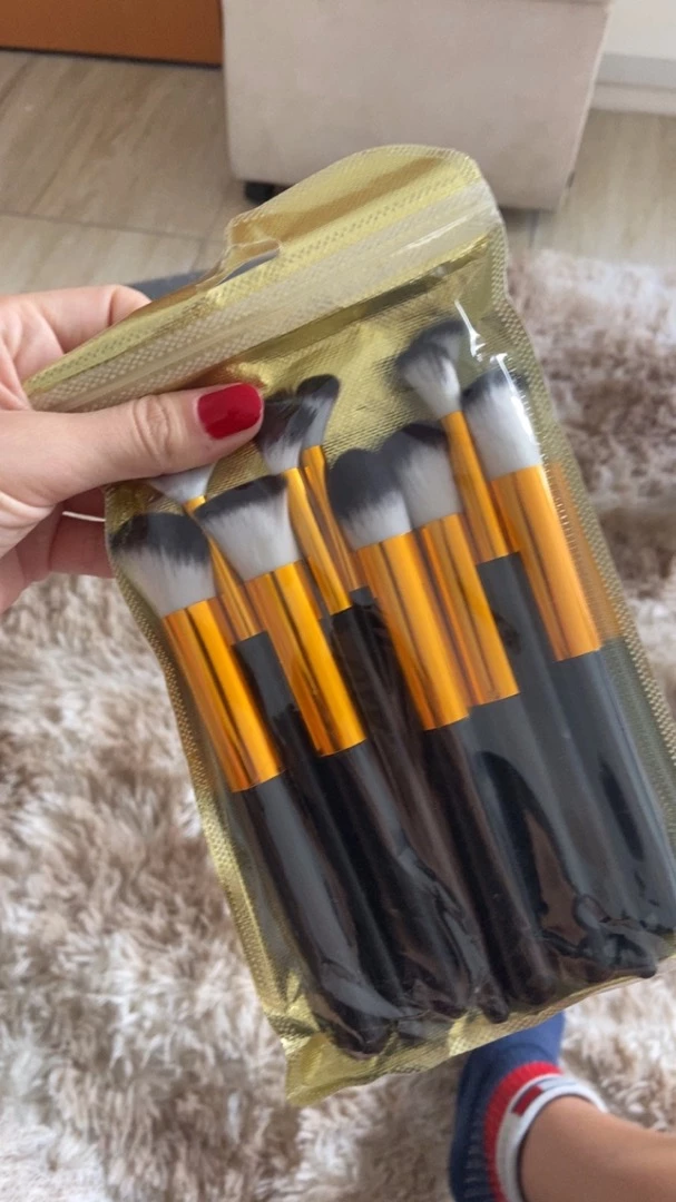 Kit 10 Pincéis Maquiagem Profissional Kabuki Esfumar Contorno IZEBEAUTY EXPERT photo review