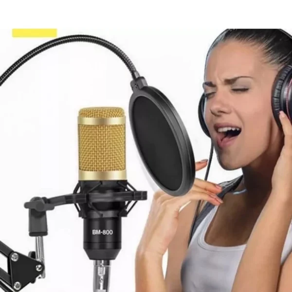 Kit Microfone Condensador Profissional Dourado 3,5mm Unidirecional Pop Filter IZEVOICE PRO
