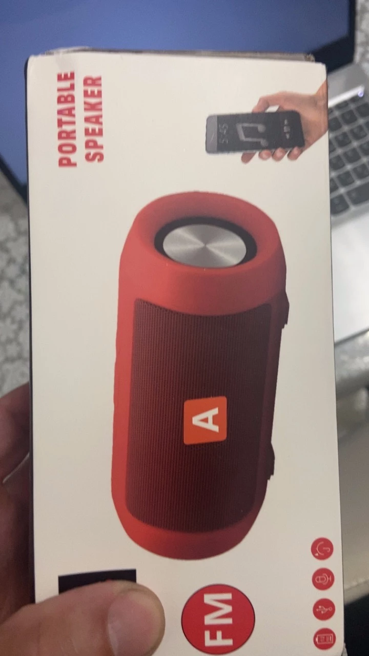 Caixa de Som Bluetooth Portátil Graves Fortes 6h de Bateria IZEBOOST SOUND photo review