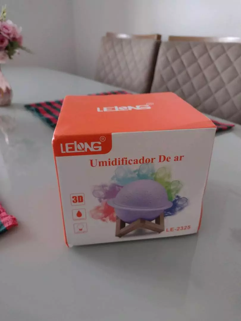 Luminária Umidificador Lua 3D Aromaterapia LED Branco Amarelo IZELOFT AIR photo review