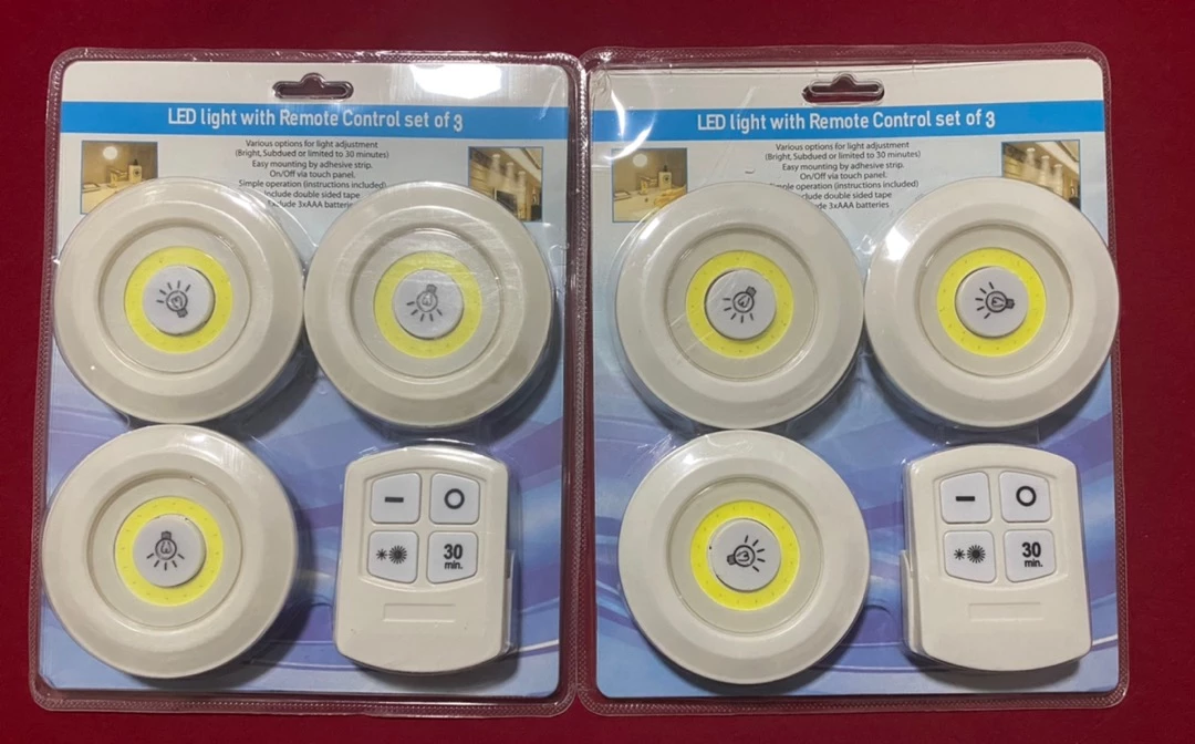 Kit 3 Lâmpadas LED Spot Sem Fio Controle Remoto 150 Lumens IZEULTRA BRIGHT photo review