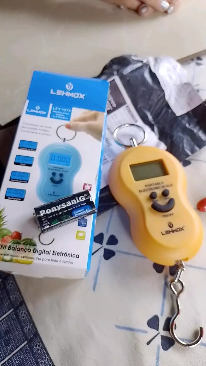 Balança Digital Portátil Gancho 50kg Precisão LCD IZEWEIGHT PRO photo review