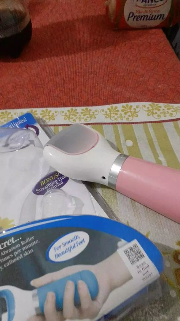 Esfoliador Elétrico de Pés Recarregável USB, Lixa Rotativa, Remoção de Calos com Refil Grátis IZERELAX SOFT photo review
