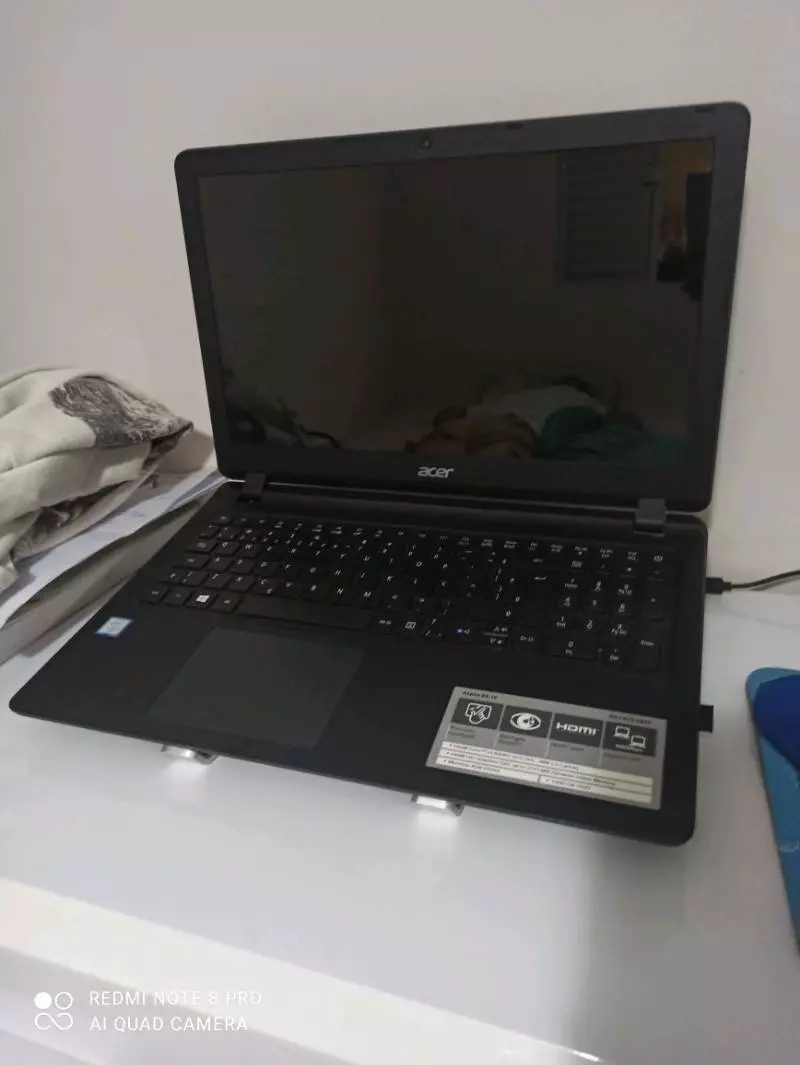 Suporte Dobrável para Laptop e Tablet, Altura Ajustável, Dissipação de Calor IZESTAND PRO photo review